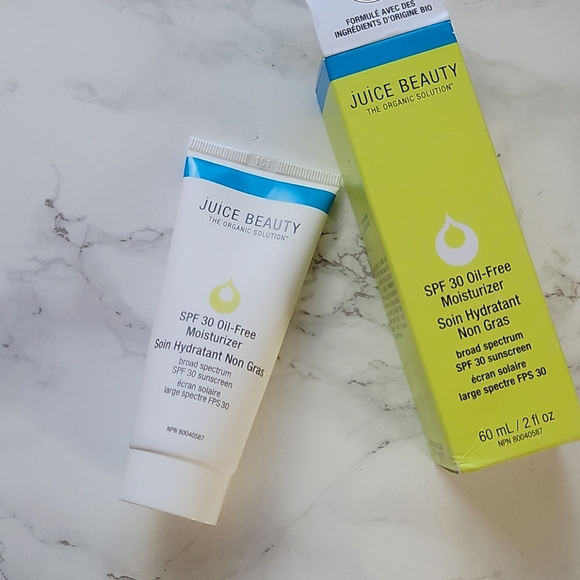 Juice Beauty 30 SPF Oil Free Moisturizer - Picture 3 of 3